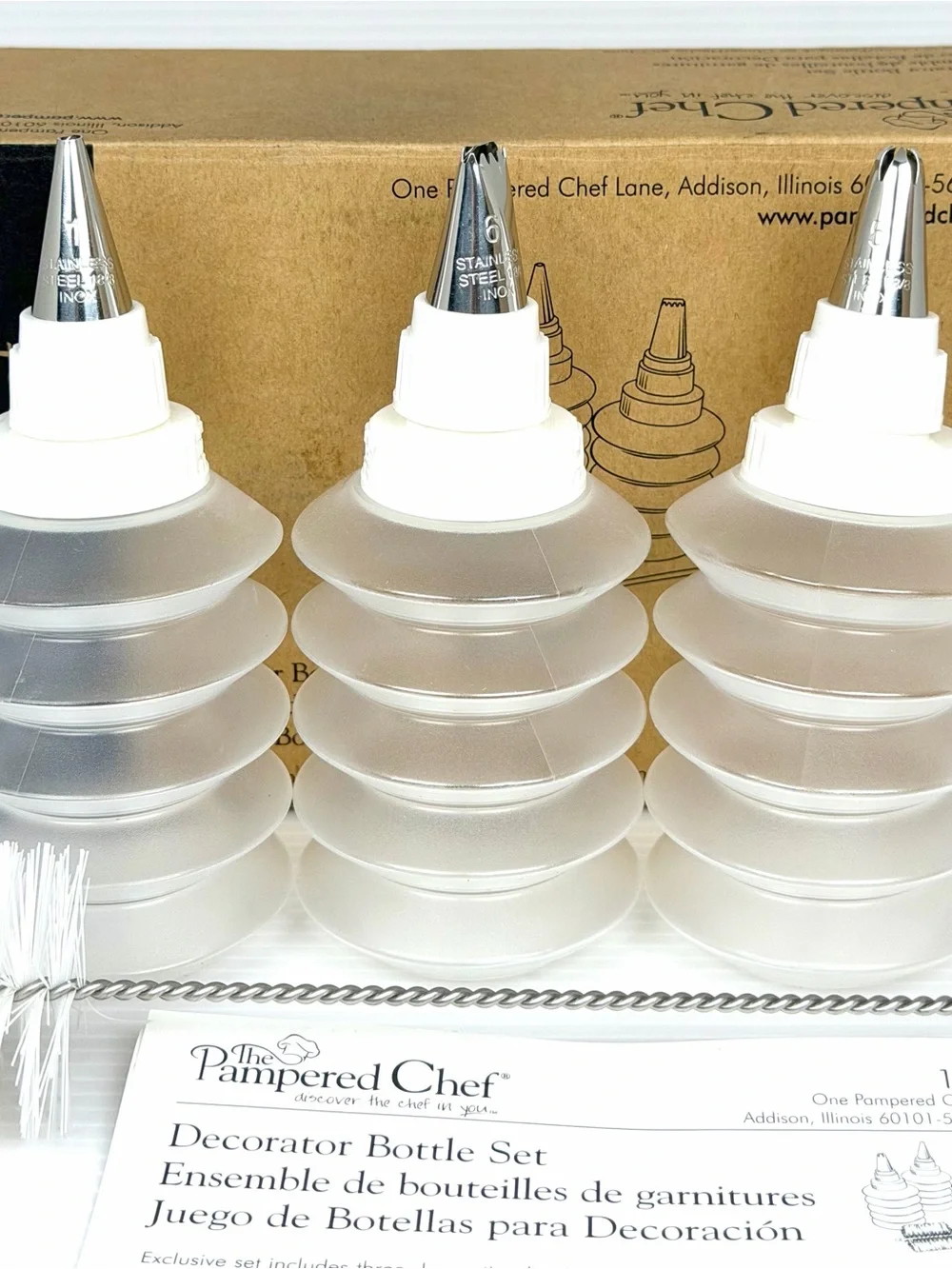 Pampered Chef Decorator Bottle Set #1585 Cake Cupcake Decorating